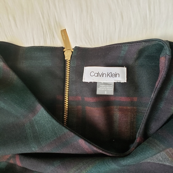 Calvin Klien-Dress - Picture 2 of 4